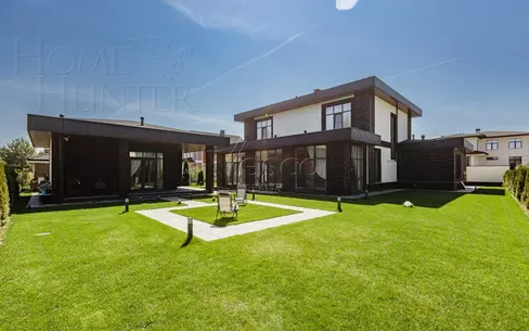 2-этажный коттедж 570 м² с отделкой