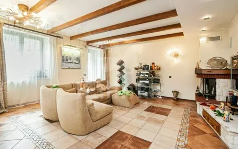 2-этажный коттедж 500 м² с отделкой