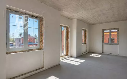 3-этажный коттедж 372 м² без отделки