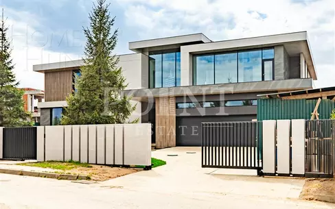2-этажный коттедж 891 м² без отделки
