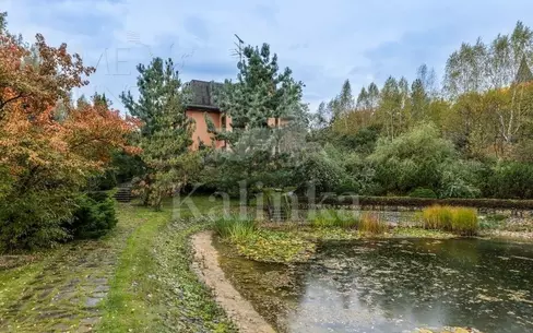 2-этажный коттедж 500 м² с отделкой