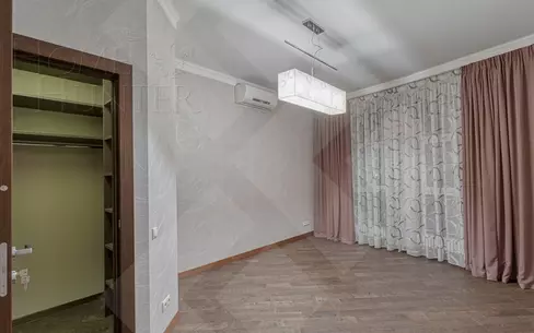 4-КОМН. КВАРТИРА С ОТДЕЛКОЙ 150 М² НА 21 ЭТАЖЕ