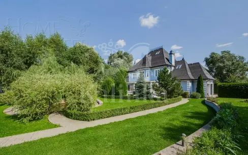 2-этажный коттедж 564 м² с отделкой
