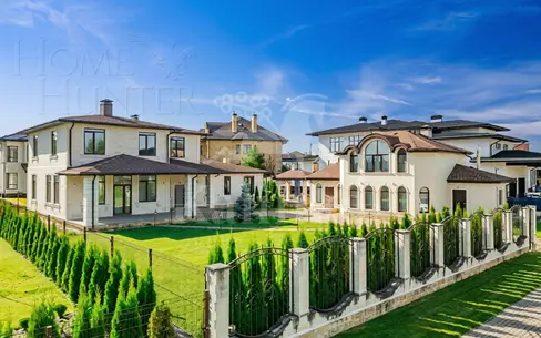 2-этажный коттедж 400 м² с отделкой
