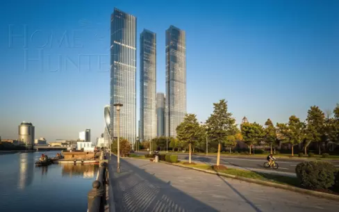 2-комн. кв., 74.1 м², 42/66 этаж