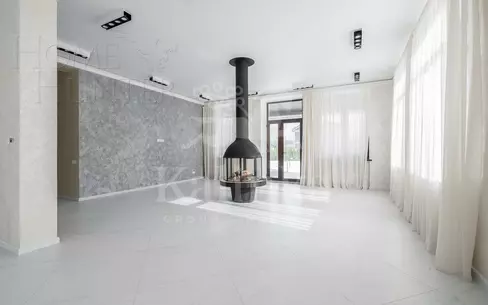 2-этажный коттедж 400 м² с отделкой