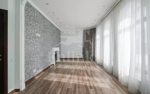 2-этажный коттедж 400 м² с отделкой