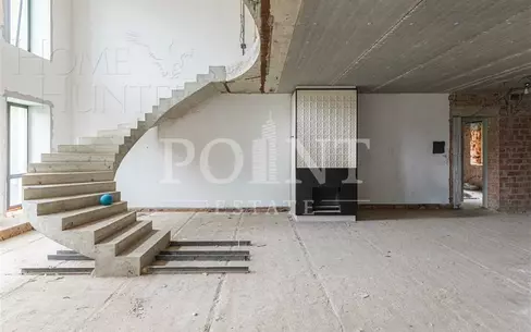 2-этажный коттедж 1 120 м² без отделки
