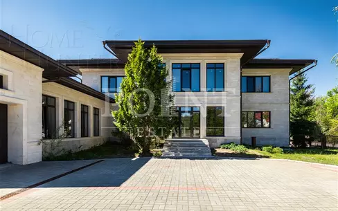 2-этажный коттедж 1 120 м² без отделки