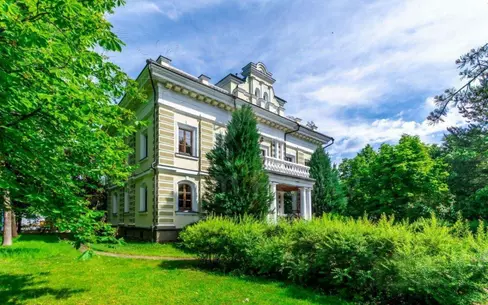 3-этажный коттедж 502 м² с отделкой