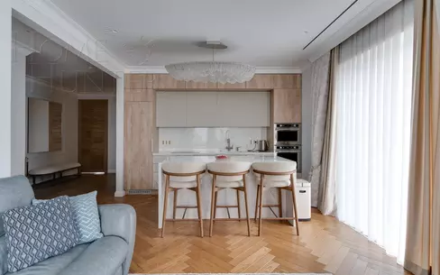 4-КОМН. КВАРТИРА С ОТДЕЛКОЙ 111.6 М² НА 17 ЭТАЖЕ