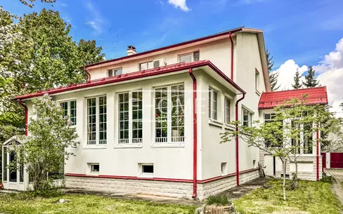 2-этажный коттедж 481.2 м² с отделкой