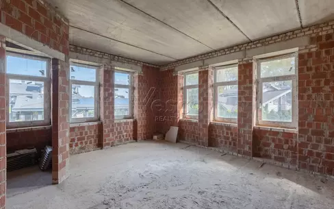2-этажный коттедж 272 м² без отделки