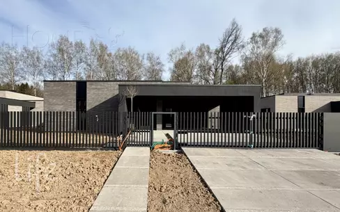 1-этажный коттедж 422 м² без отделки