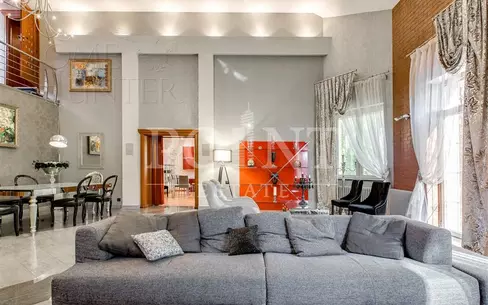 2-этажный коттедж 1 400 м² с отделкой