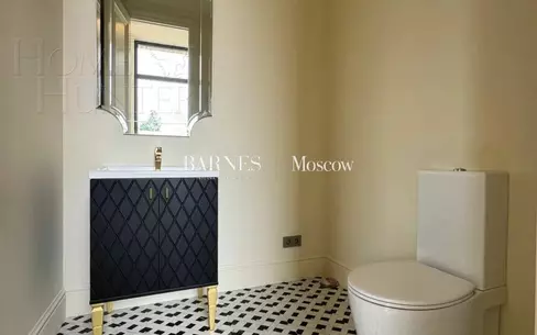 2-этажный коттедж 370 м² с отделкой