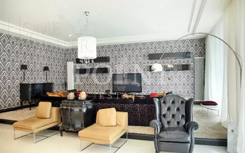 2-этажный коттедж 640 м² с отделкой