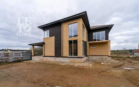 2-этажный коттедж 326 м² без отделки