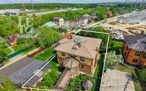 2-этажный коттедж 553.8 м² с отделкой
