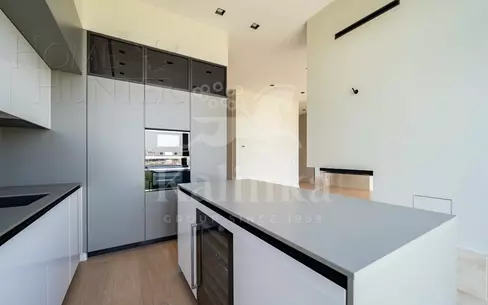5-КОМН. КВАРТИРА С ОТДЕЛКОЙ 181 М² НА 11 ЭТАЖЕ