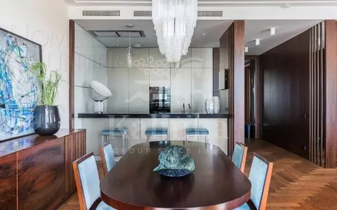4-КОМН. КВАРТИРА С ОТДЕЛКОЙ 213.1 М² НА 5 ЭТАЖЕ