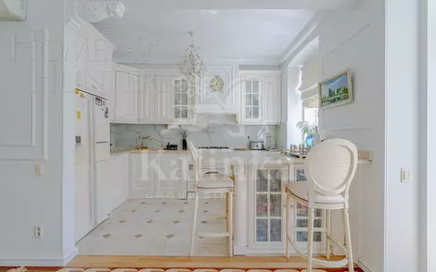 5-КОМН. КВАРТИРА С ОТДЕЛКОЙ 126 М² НА 4 ЭТАЖЕ
