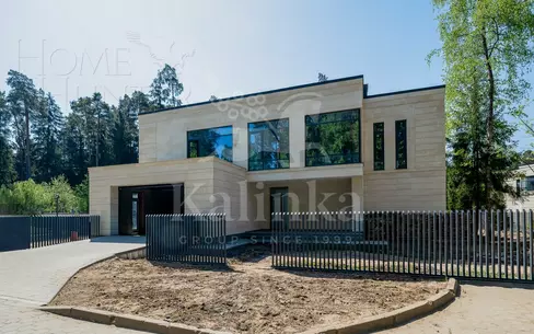 2-этажный коттедж 638 м² без отделки
