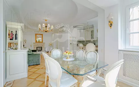 5-КОМН. КВАРТИРА С ОТДЕЛКОЙ 126 М² НА 4 ЭТАЖЕ