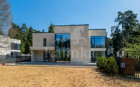 2-этажный коттедж 616 м² без отделки