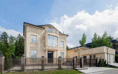 2-этажный коттедж 876 м² с отделкой