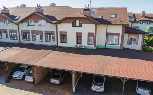 2-этажный таунхаус 235 м² с отделкой