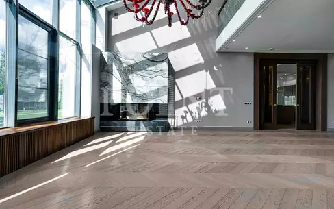 2-этажный коттедж 1 127.4 м² с отделкой