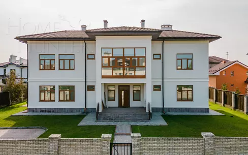 2-этажный коттедж 1 036 м² с отделкой