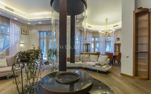 2-этажный коттедж 850 м² с отделкой