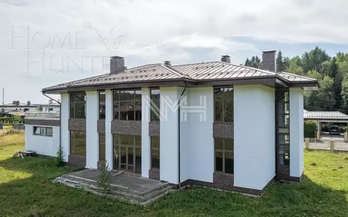2-этажный коттедж 550 м² без отделки