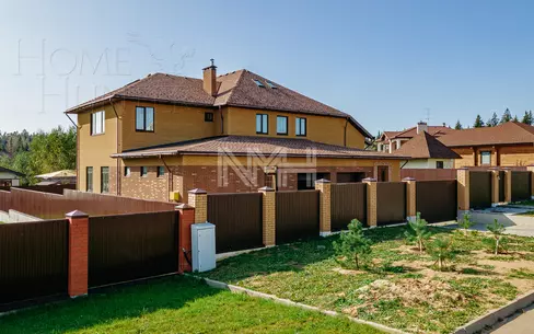 2-этажный коттедж 476 м² без отделки