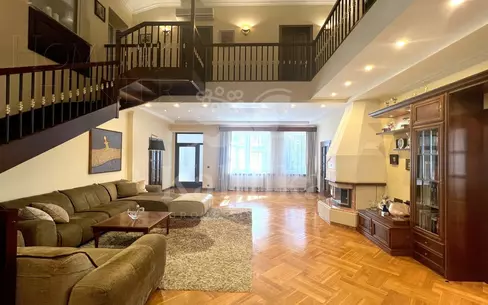 2-этажный коттедж 550 м² с отделкой