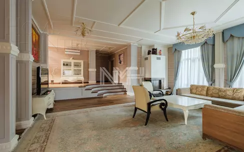2-этажный коттедж 392 м² с отделкой