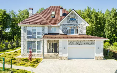 3-этажный коттедж 630 м² с отделкой