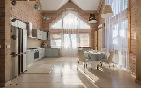 3-этажный коттедж 393 м² с отделкой
