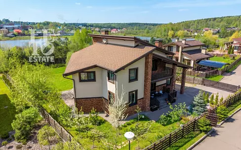 2-этажный коттедж 257.3 м² с отделкой