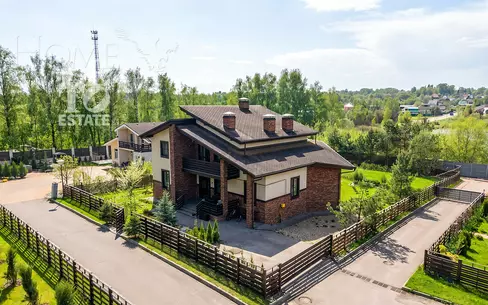 2-этажный коттедж 257.3 м² с отделкой