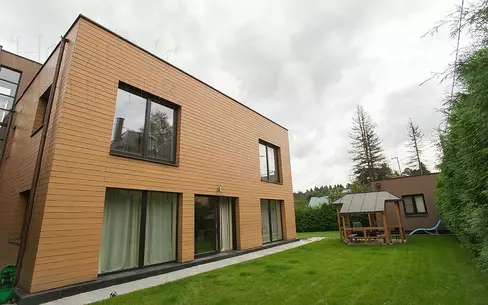 2-этажный коттедж 600 м² с отделкой