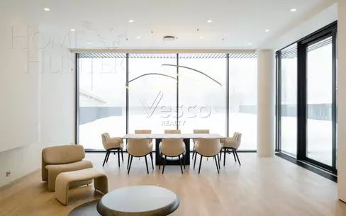 2-этажный коттедж 400 м² с отделкой