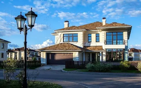 2-этажный коттедж 500 м² с отделкой