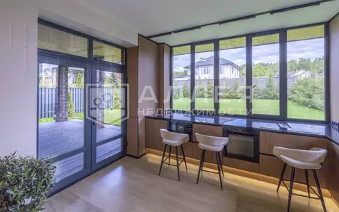 2-этажный коттедж 340 м² с отделкой