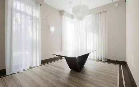 3-этажный коттедж 420 м² с отделкой