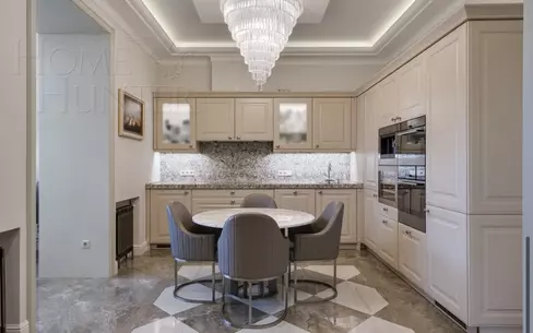 4-КОМН. КВАРТИРА С ОТДЕЛКОЙ 196 М² НА 6 ЭТАЖЕ