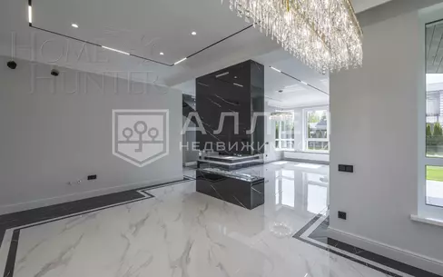 2-этажный коттедж 240 м² с отделкой