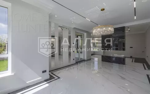 2-этажный коттедж 240 м² с отделкой